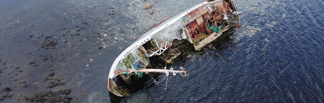 Sinking ship